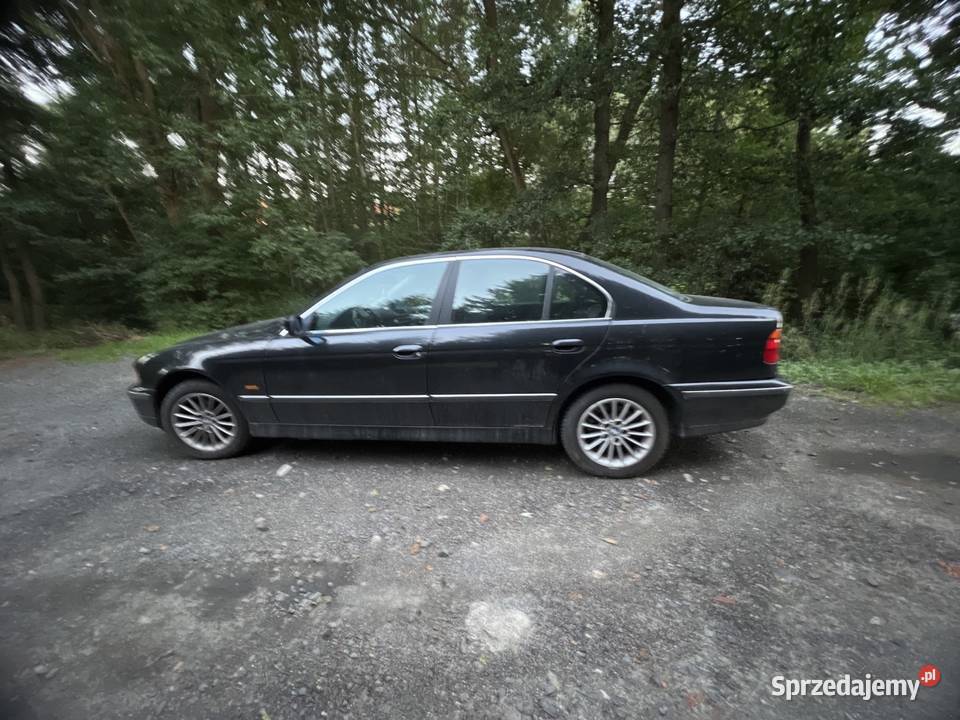 BMW e39 523i uszkodzone Seria 5 dolnośląskie Zawidów