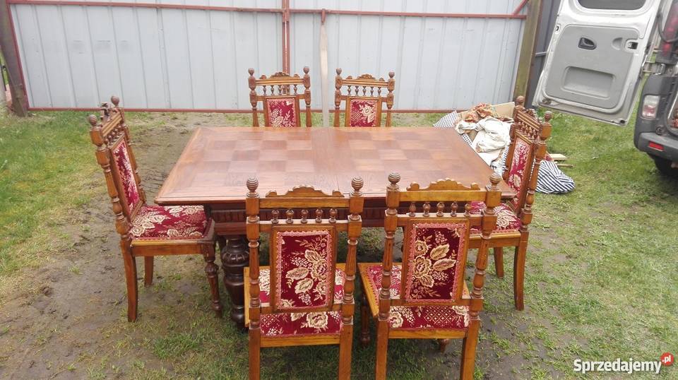 Polski stół eklektyczny Warszawa