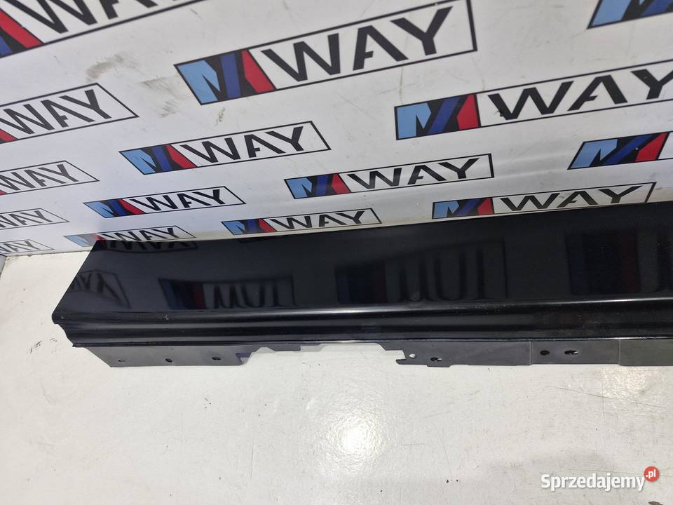 7256912 BMW F30 F31 LISTWA PROGOWA PRAWA