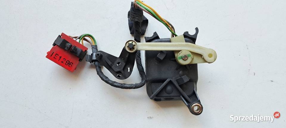 Silniczek klap klimatyzacji Audi 100 A6 S4 S6 C4 pomorskie sprzedam