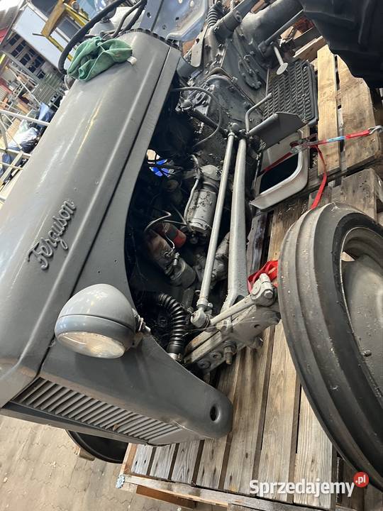 Mf benzyna ciagnik pomorskie Solnica