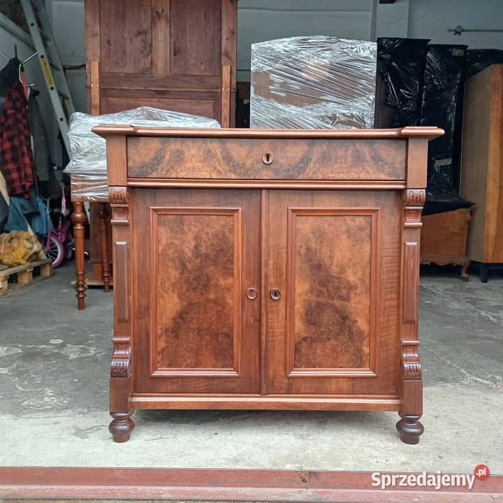 Komoda eklektyczna orzech czeczot renowacji Suchorzew
