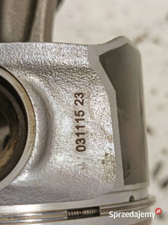 TŁOK KORBOWÓD 82L187 20 D HDI D3 D4 Volvo V40 II