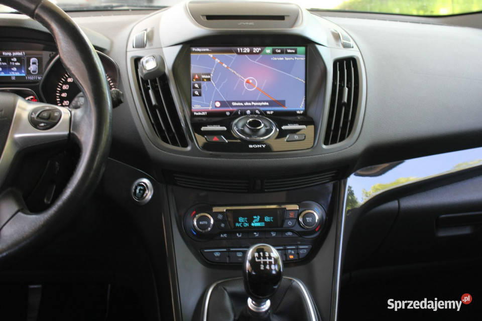 Ford Kuga TITANIUM4X4Maly przebiegBogate światła przeciwmgielne Gliwice