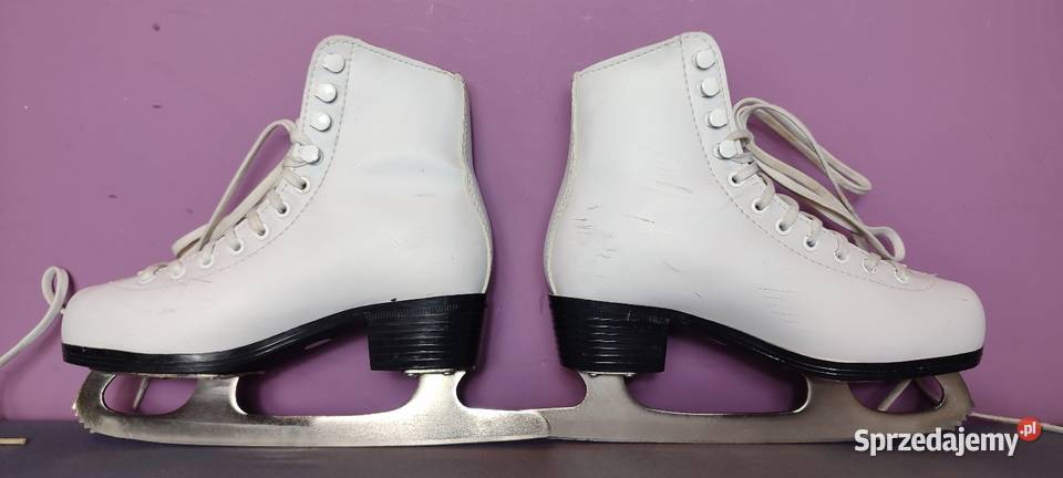 Łyżwy figurowe rozmiar 34 wkładka 225 lekko Łyżwiarstwo i hokej Jasień sprzedam