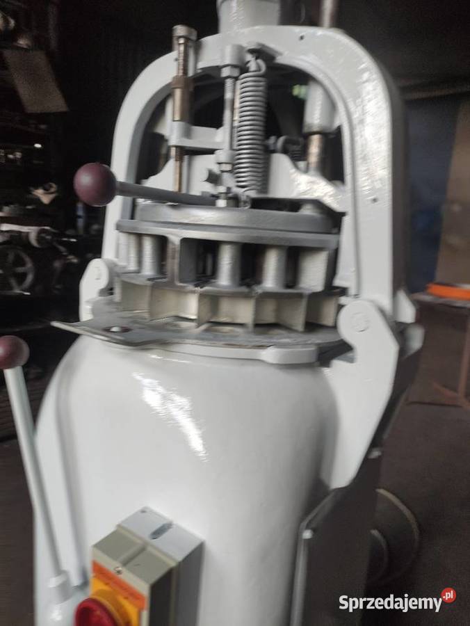 Dzielarka półautomat record do bułek