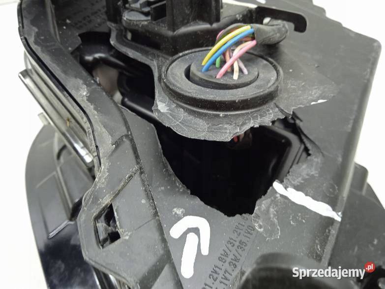 LAMPA PRZÓD LEWA LED EUROPA Mazda 3 IV 2019 sprzedam