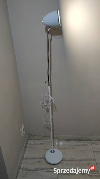Lampa podłogowa biała wysokość 135 Lipno