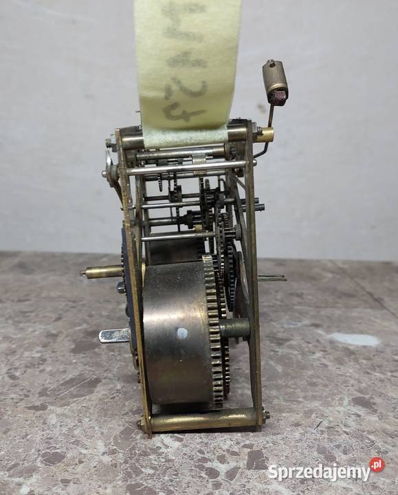 M157 Mechanizm starego zegara ściennego Kienzle pomorskie Tczew