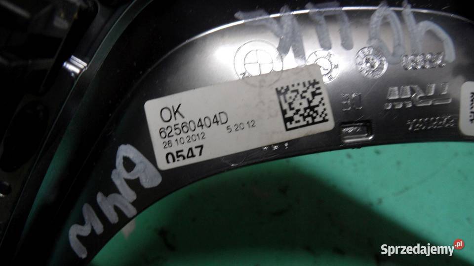 BMW F31 12r listwa dekor kierownicy 62560404D Osłony i zaślepki