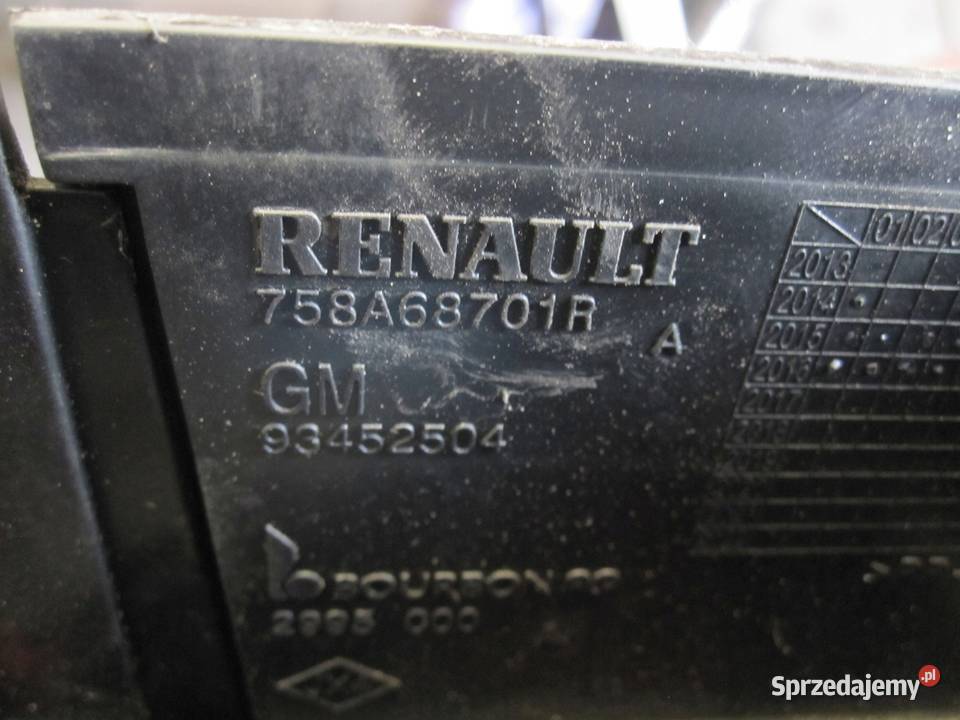 OPEL VIVARO B 16r skrzynka bezpieczników