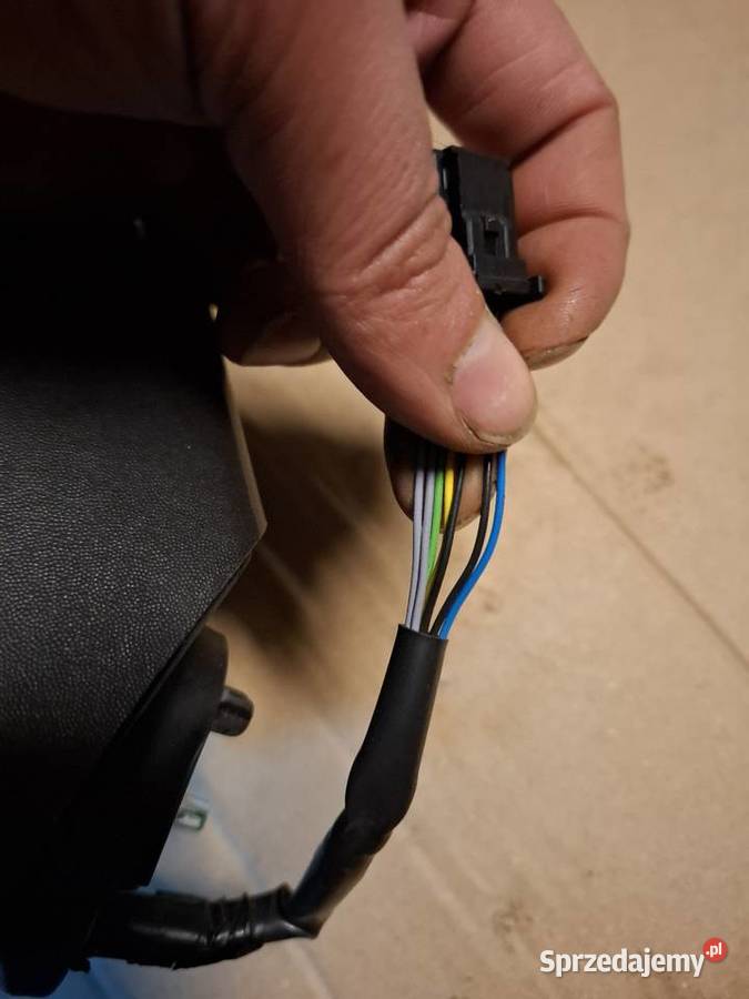 Lusterko zewnętrzne prawe Renault Scenic III osobowe Lusterka zewnętrzne