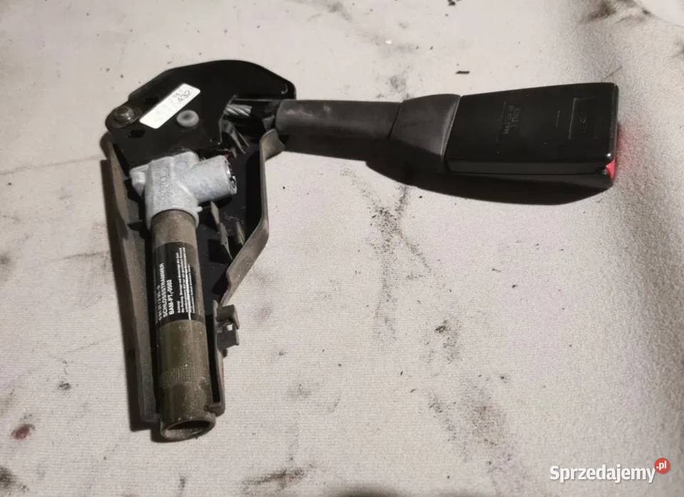 Napinacz pasa prawy BMW e38 e39 osobowe Żory