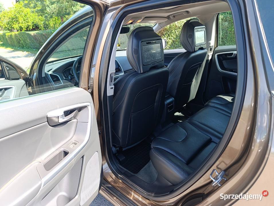 Volvo XC60 20D 150 2015r Summum Dzierżoniów sprzedam