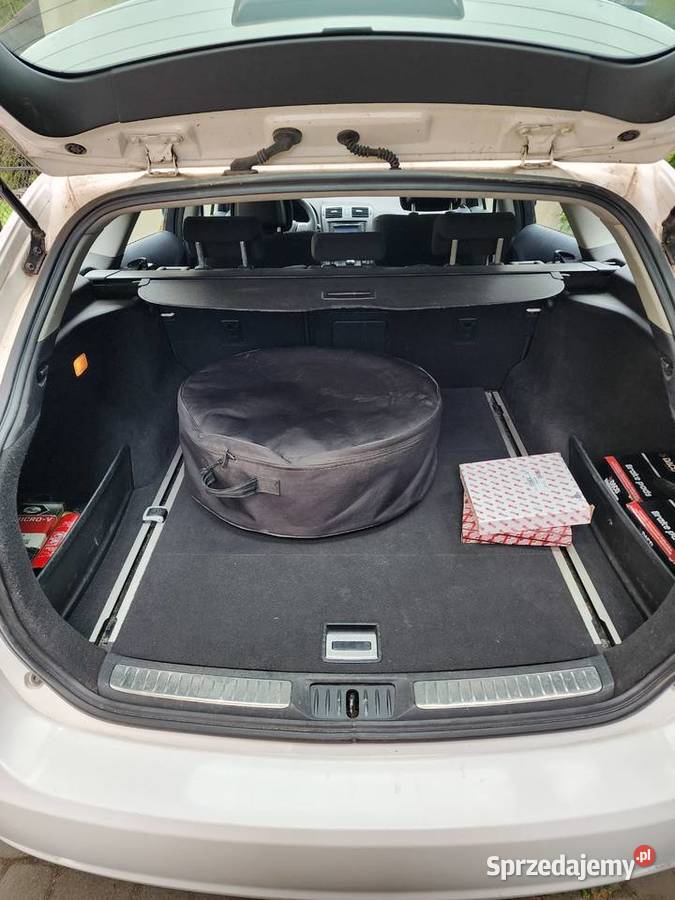 Toyota Avensis T27 Łódź