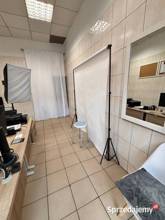 Wynajmę maly lokal z witryną Kilinskiego 13 18m2 Łódź