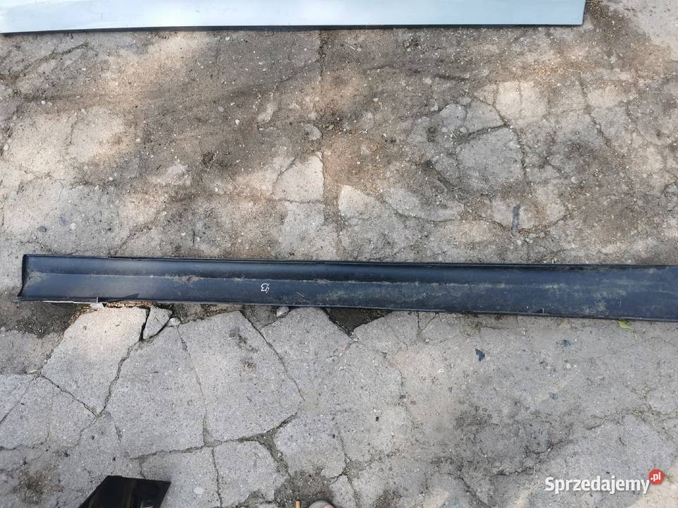 listwa progowa bmw e90 e91 prawa 51777 202 652 sprzedam