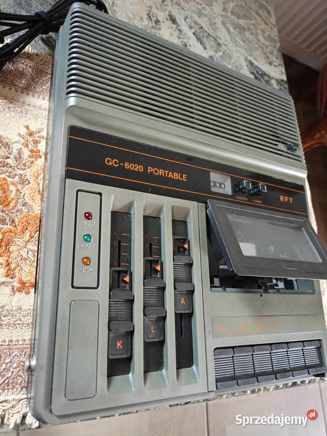 Zabytkowy Magnetofon RFT NRD Vintage
