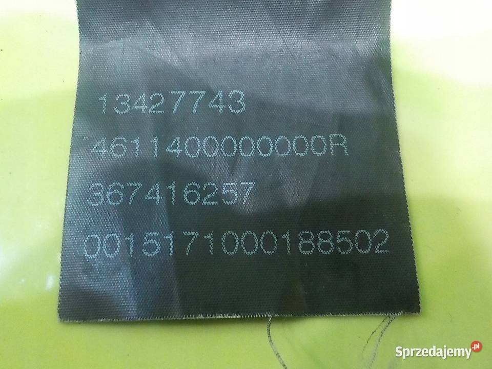 CORSA E 12 B 15r pas bezpieczenstwa prawy przod Części samochodowe sprzedam