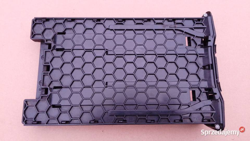 Uchwyt na kubki w tylny podłokietnik BMW 7 F01 Koszalin