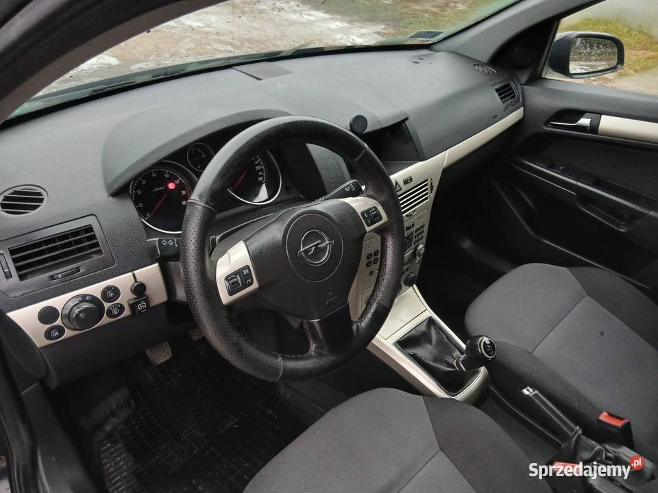 Sprzedam Astra 16 Gaz 2008 centralny zamek sprzedam