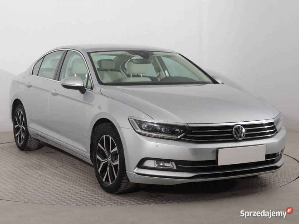 VW Passat 18 TSI czujnik parkowania Katowice