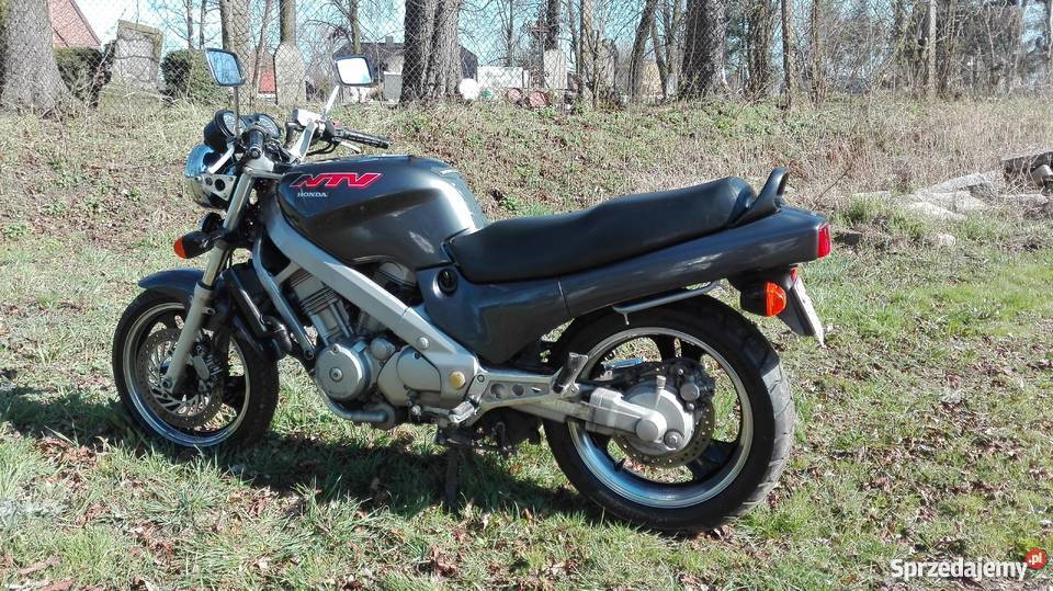 Honda NTV revere RC33 DOINWESTOWANY można na A2 elektryczny starter Byczyna