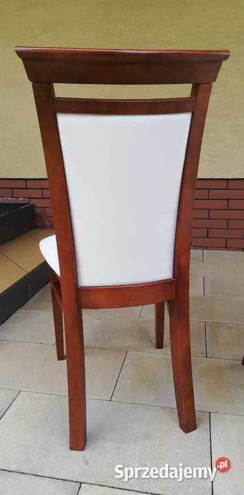 Krzesła 4 stylowe drewniane tapicerowane do sprzedam