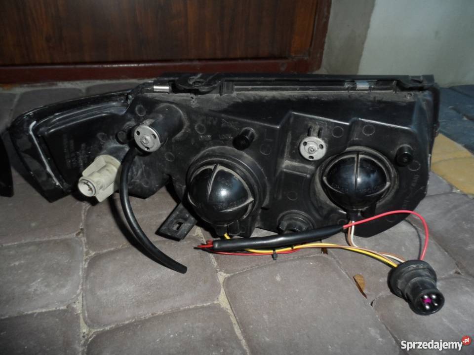 AKTUALNE Lampy Tuning VW Passat b5 Angel Eyes Ręczno