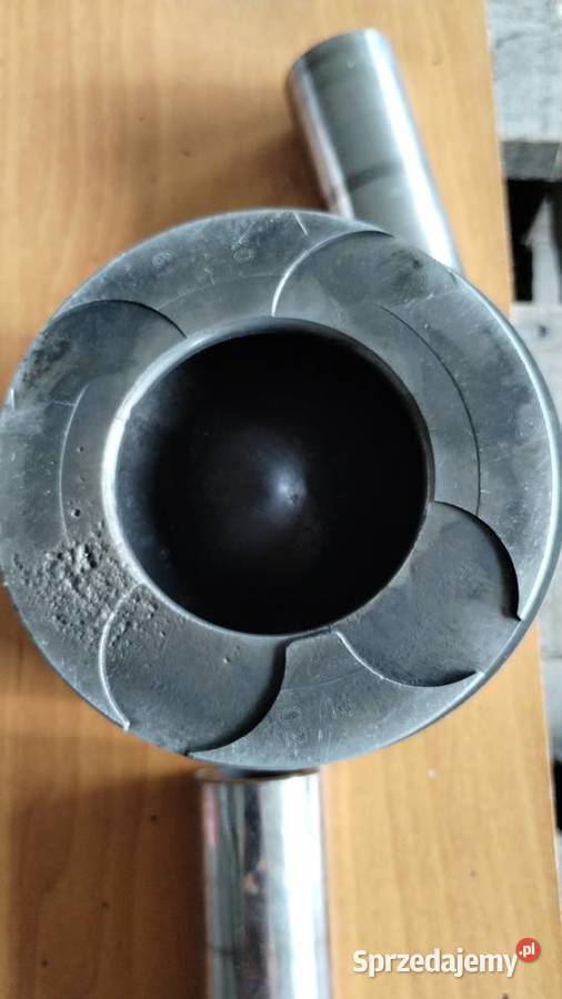 Tłoki nissan pathfinder 25 190 Tłoki Leżajsk