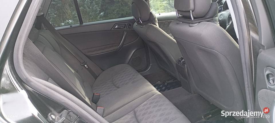 Zadbany MercedesBenz C 200 22 Diesel 122 Opłaty manualna Wałdowo Szlacheckie