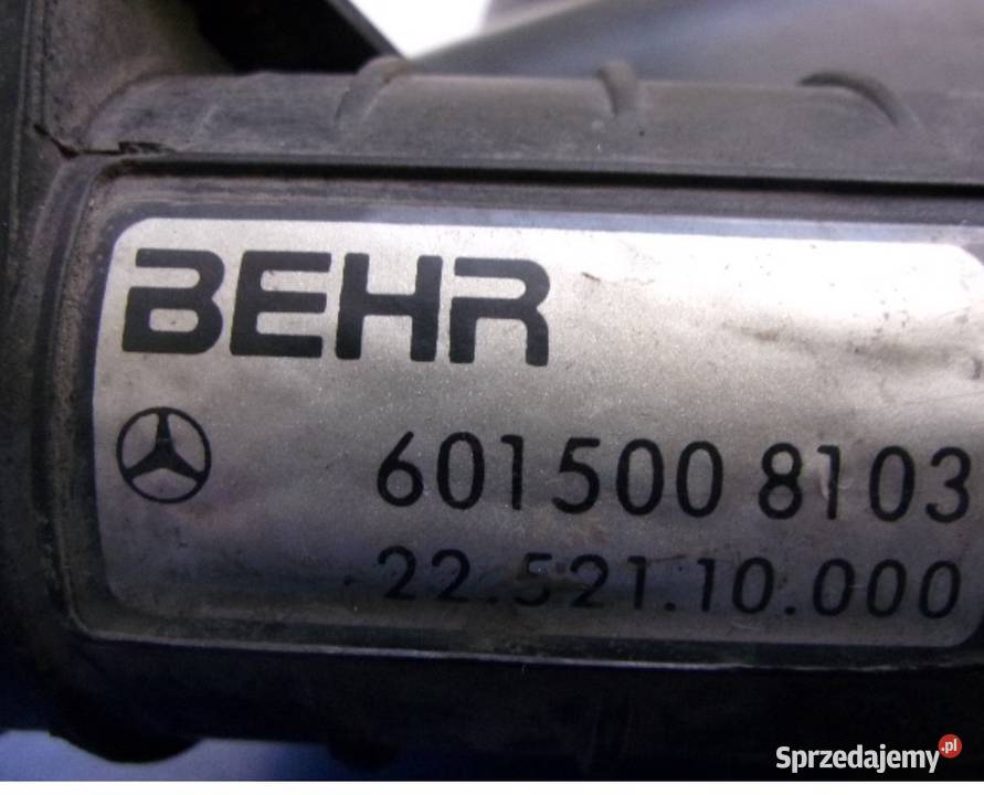 Chłodnica wody Mercedes 207310 Części samochodowe sprzedam