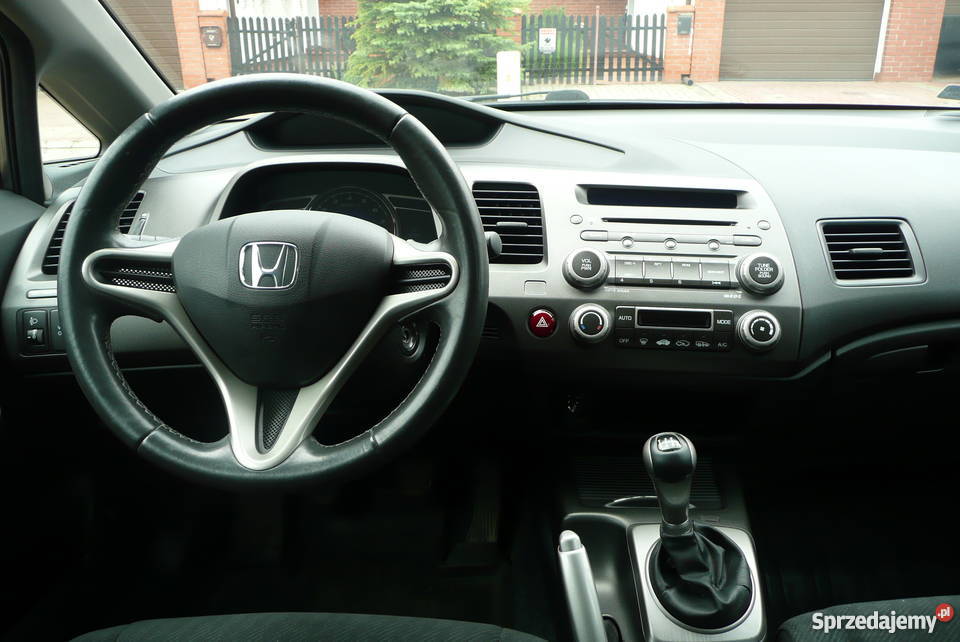 HONDA CIVIC VIII 2011 r 18 140 SEDAN ASR (kontrola trakcji) Olsztyn