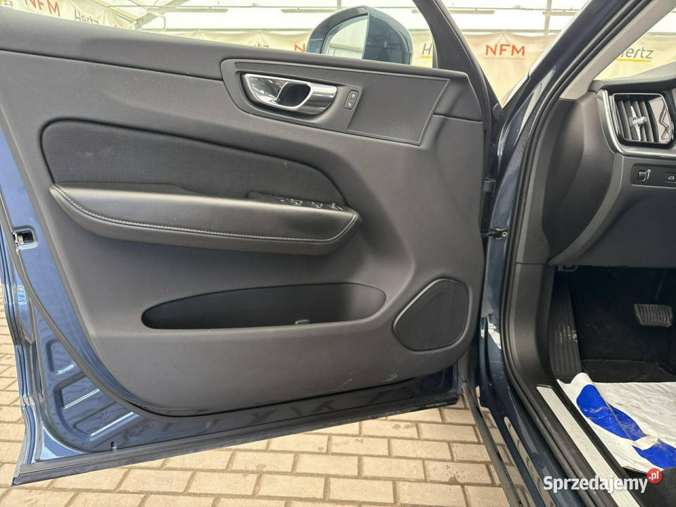 Volvo XC 60 20 D4190 Geartronic Momentum Pro gniazdo AUX Warszawa sprzedam