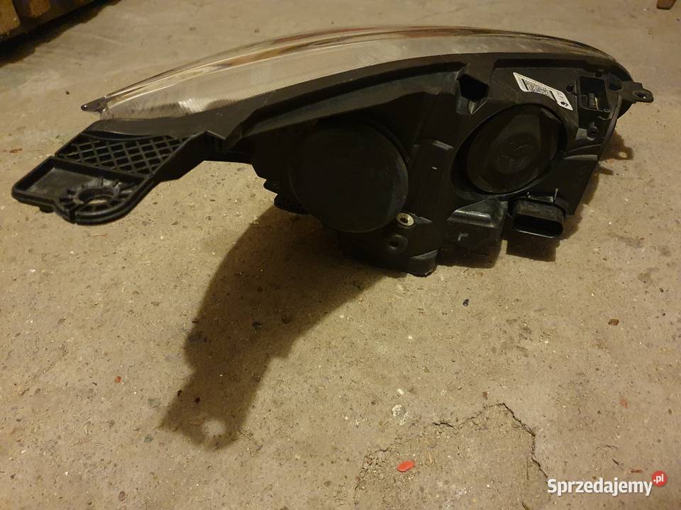 Ford Focus mk 3 FL reflektory przednie prawy osobowe Łódź sprzedam