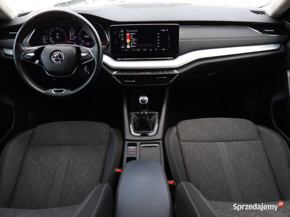 Skoda Octavia 15 TSI światła przeciwmgielne dolnośląskie Bielany Wrocławskie