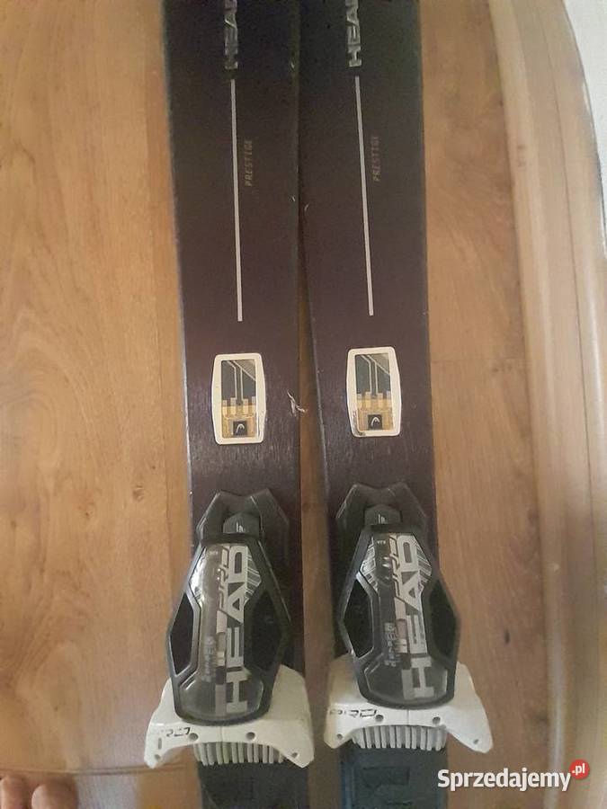 Rower stacjonarny narty buty44 kask pokrowce