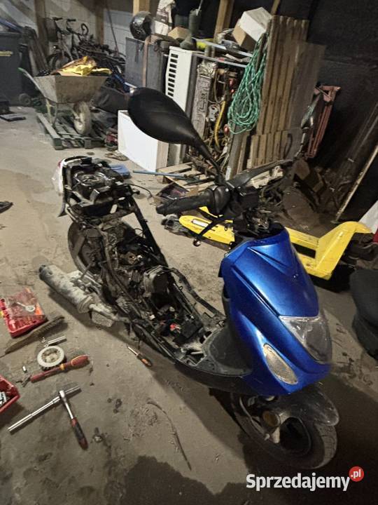 Skuter 50cc Renault 8400km