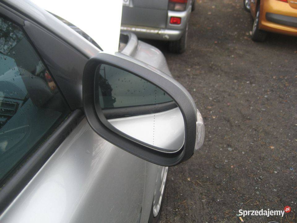 volvo s40 v50 0407r lusterko prawe elektryczne Rakoniewice