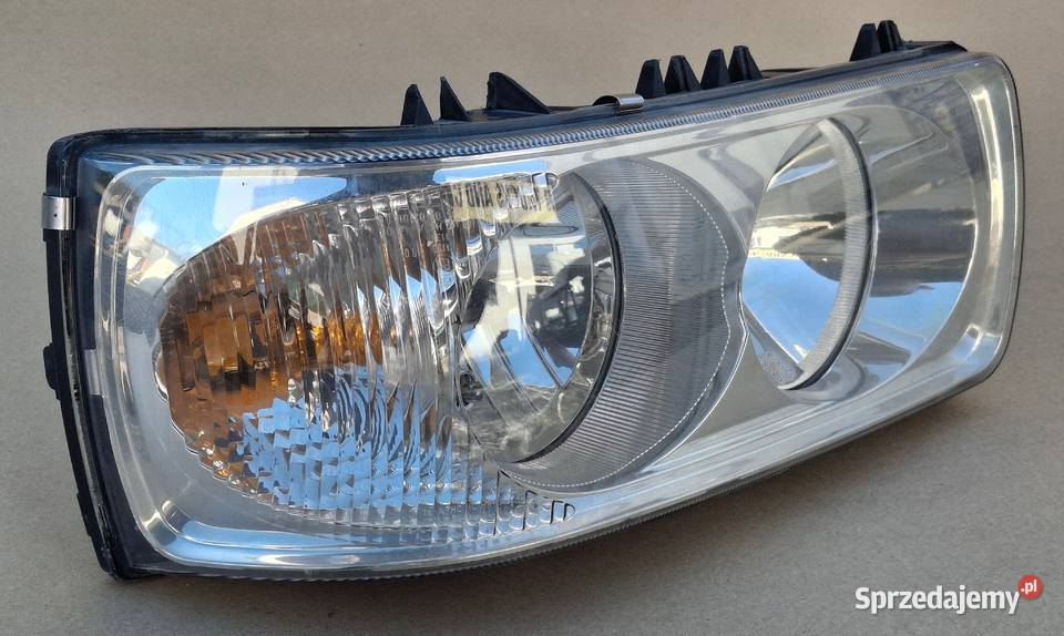 DAF XF CF LF REFLEKTOR PRAWY LAMPA PRAWA