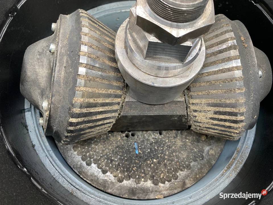 OKAZJA WYPRZEDAŻ Peleciarka PLT300 22 kW 350 Poznań