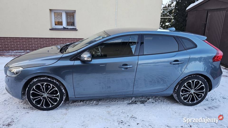 Volvo V40 16 T3 150 Lift 2012r Manual Kamera 2 podkarpackie Zarszyn sprzedam