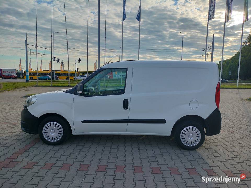 Fiat Doblo faktura VAT gniazdo AUX śląskie Chorzów