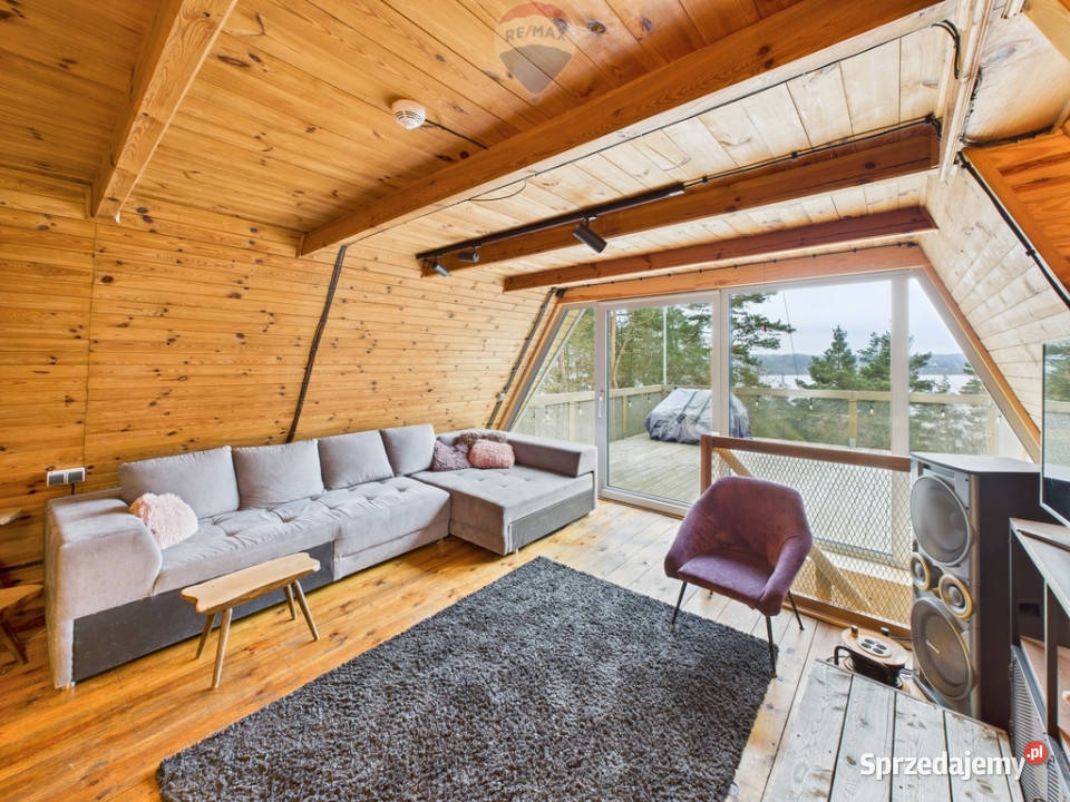 Dom jeziorem Borzestowska Huta drewniane