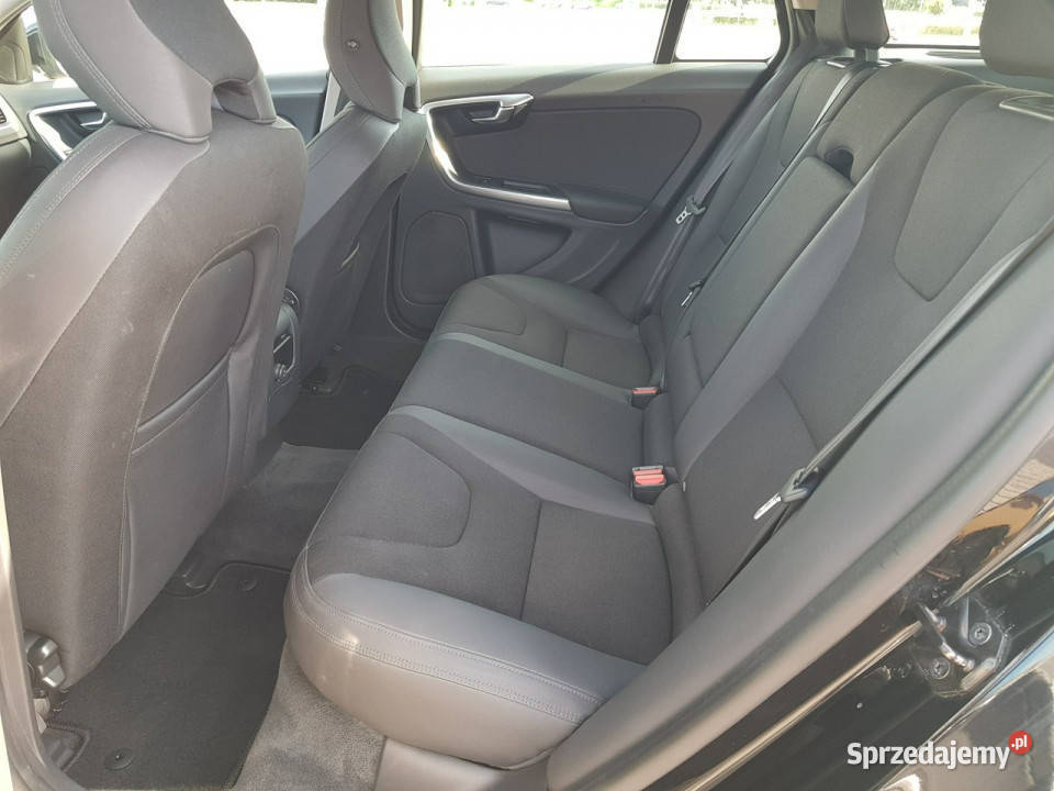 Volvo V60 20D Momentum 5 cylindrowy Navi klimatyzacja Włocławek