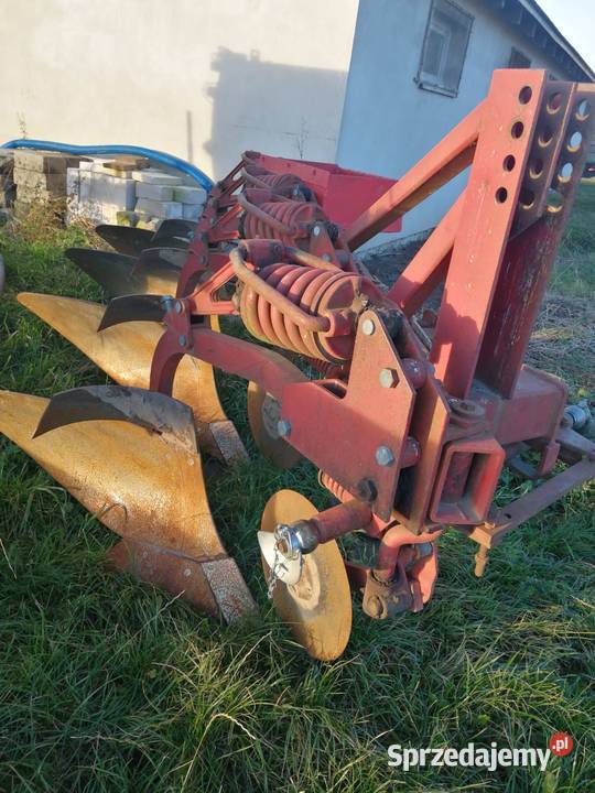 Sprzedam pług agrolux 4skibowy pomorskie sprzedam