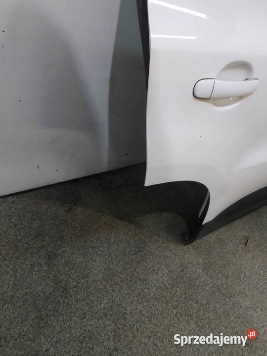 DRZWI PRAWE TYŁ BIAŁE VW Volkswagen Tiguan I