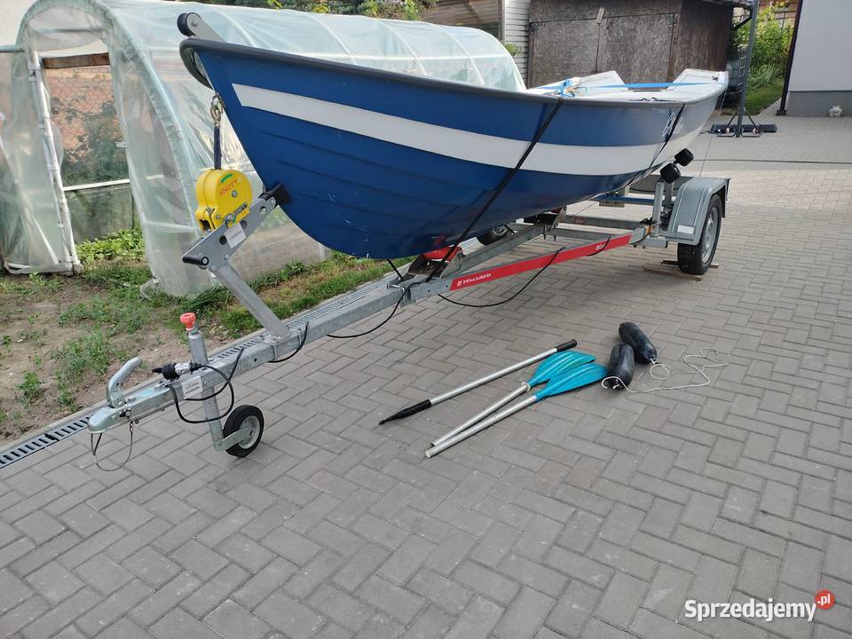 ŁÓDKA wędkarska rekreacyjna