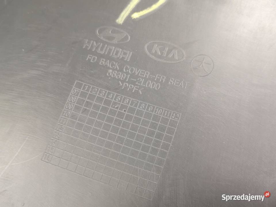 PANEL TYLNY PRZEDNIEGO FOTELA HYUNDAI i30