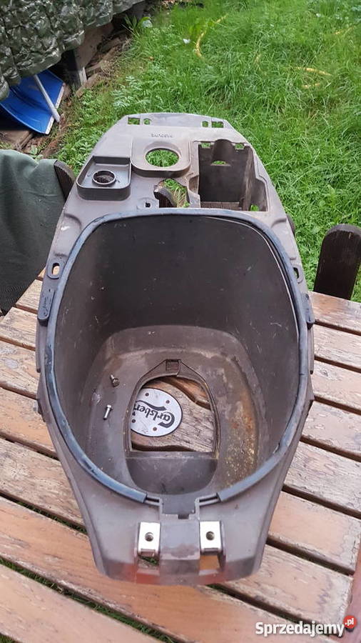 Schowek pod siedzieniem Piaggio Sfera Pcim